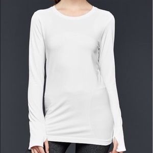 Gapfit motion Long Sleeve White Tee